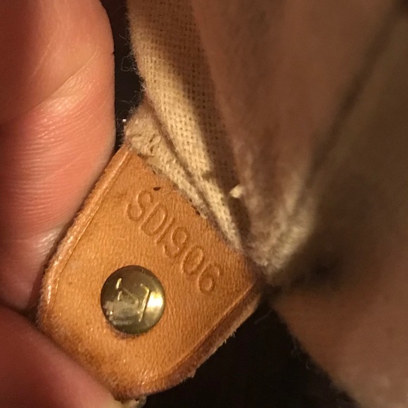 Authentic Vintage Louis Vuitton LV Monogram Bucket GM-CLEAN - Picture 6 of 8